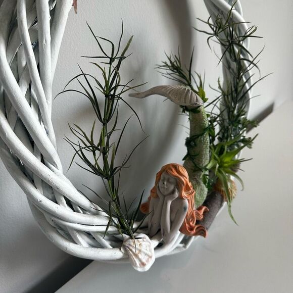 Mermaid Handmade Wreath - Picture 10 of 10